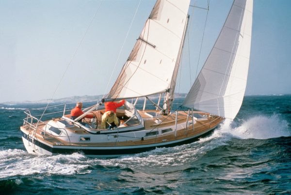 Hallberg Rassy 36
