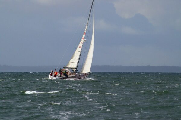 voilier en mer