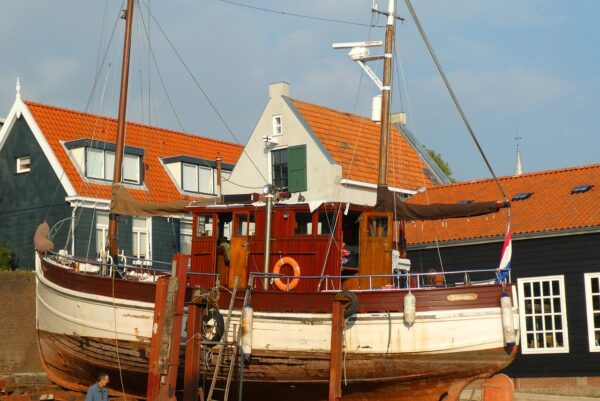 bateau en rénovation