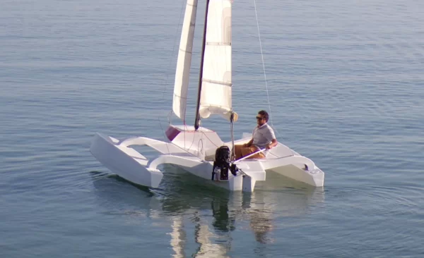 trimaran Treasy16