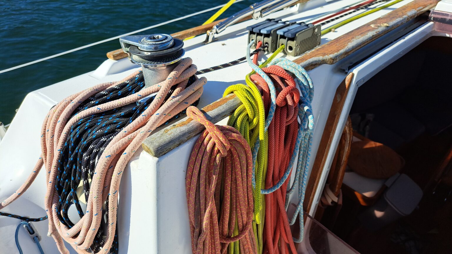 Support De Ligne De Drisse Rupp - Modèle CA-0180 - Pliable - Pour Poteaux Télescopiques - Neuf