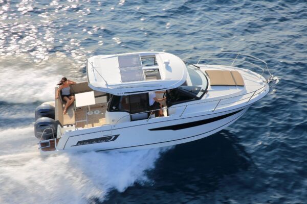 Merry Fisher 895