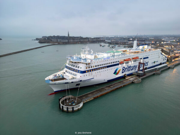 bateau saint-Malo Brittany ferry
