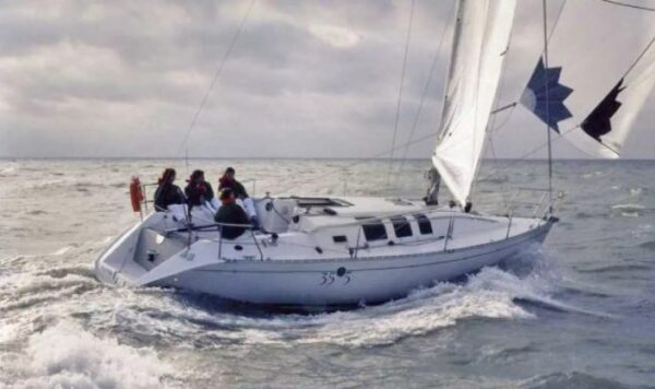 Bénéteau First 35S5