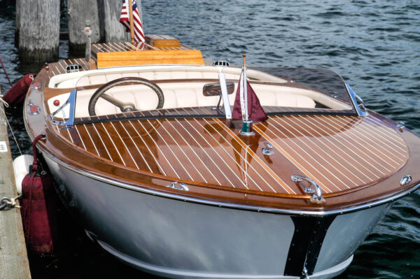 bateau runabout