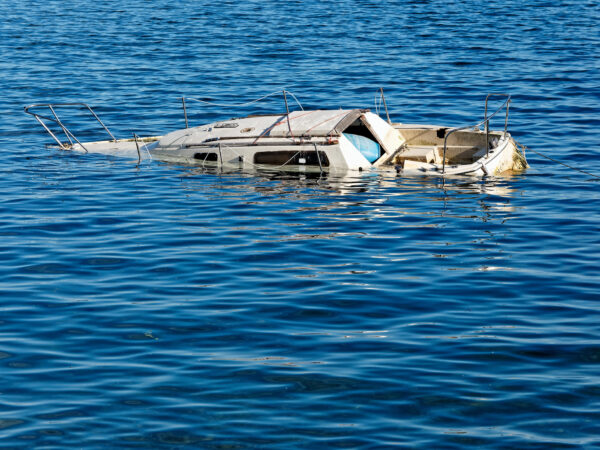 bateau qui coule