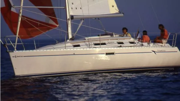 Bénéteau Oceanis 300