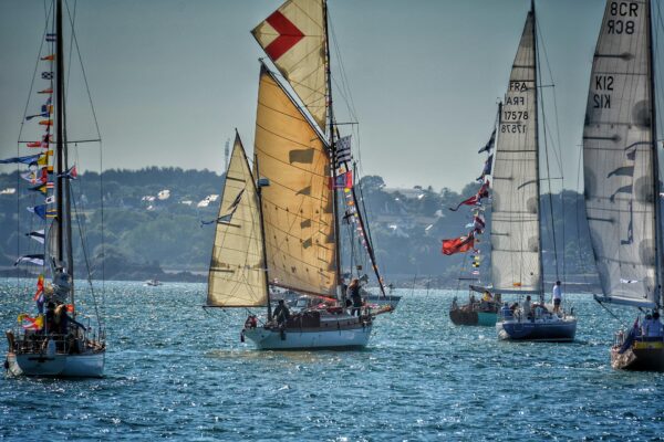 depart Classic Channel race