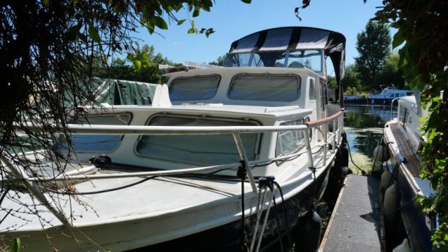 1-vedette-hollandaise-bateau-fluvial-habitable-occasion-a-vendre-france-www-viking-nautik-com_-1