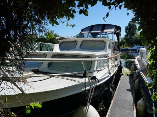 1-vedette-hollandaise-bateau-fluvial-habitable-occasion-a-vendre-france-www-viking-nautik-com_
