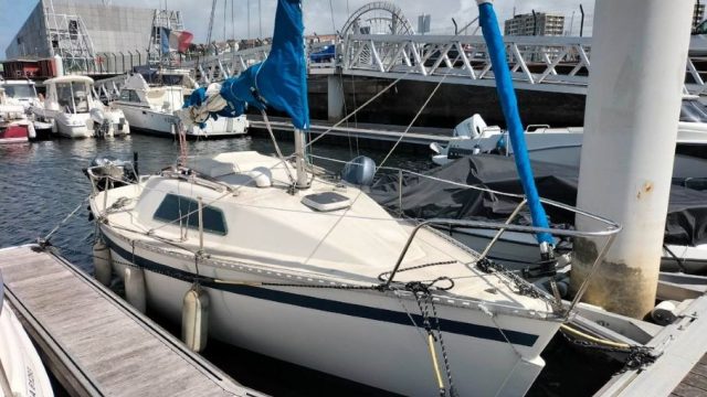 1-voilier-jouet-600-bateau-occasion-a-vendre-en-france-www-viking-nautik-com_