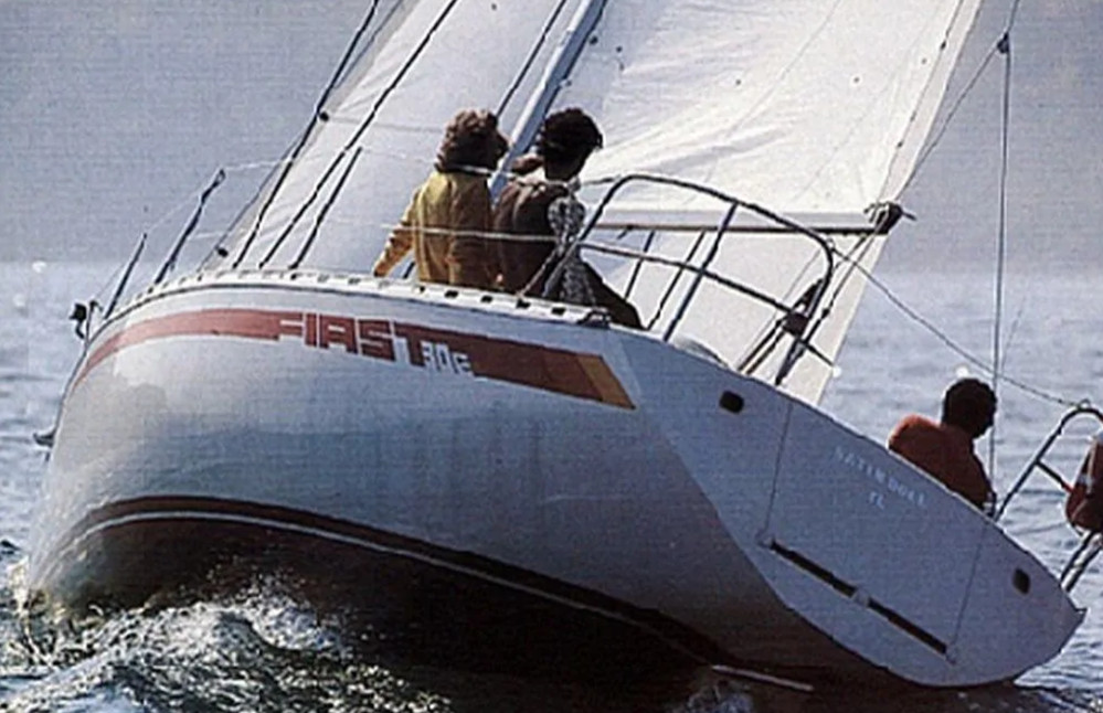 Bénéteau First 30E