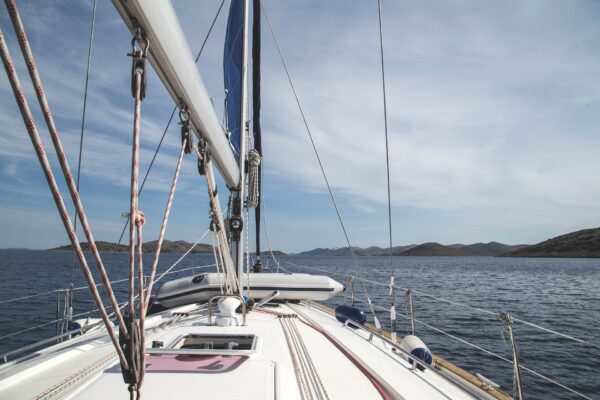 milivigerova-sailboat-950352_1920