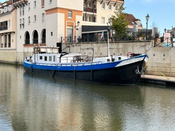 01-PENICHE-KLIPPER-FLUVIAL-HABITABLE-A-VENDRE-OCCASION-EN-FRANCE-WWW.VIKING-NAUTIK.COM_.jpg