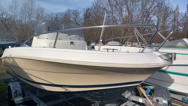 1-CAP-CAMARAT-555-STYLE-A-VENDRE-OCCASION-FRANCE-WWW.VIKING-NAUTIK.COM_.jpg
