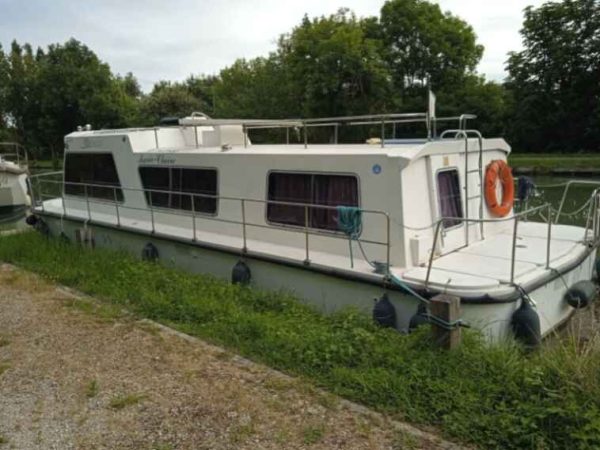 1-PENICHE-RECLA-ESPADE-1150-FLY-FLUVIAL-HABITABLE-OCCASION-A-VENDRE-WWW.VIKING-NAUTIK.COM_.jpg