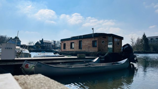 1-TOUE-CABANEE-A-VENDRE-VIKING-NAUTIK.jpg