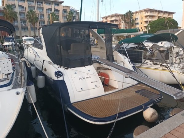 1-VEDETTE-AIRON-MARINE-388-A-VENDRE-OCCASION-FRANCE-WWW.VIKING-NAUTIK.COM_.jpg