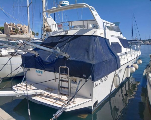 1-VEDETTE-GUY-COUACH-1200-A-VENDRE-OCCASION-FRANCE-WWW.VIKING-NAUTIK.COM_.jpg