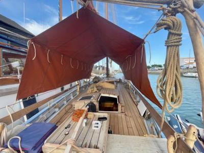 1805-historic-fishing-smack-de-lessex-sail-9511344-20240819060637686-1_XLARGE.jpg