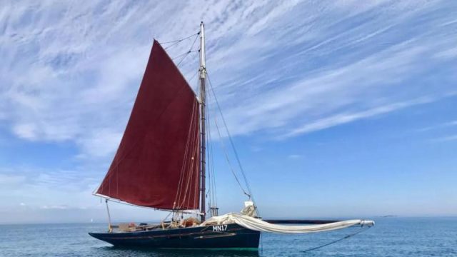 1900-historic-fishing-smack-de-lessex-sail-9511344-20240913015712217-1_XLARGE.jpg
