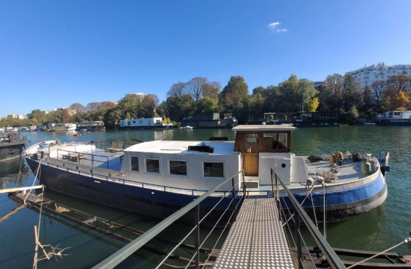 1A-PENICHE-KLIPPER-FLUVIAL-HABITABLE-A-VENDRE-OCCASION-EN-FRANCE-WWW.VIKING-NAUTIK.COM_.jpg
