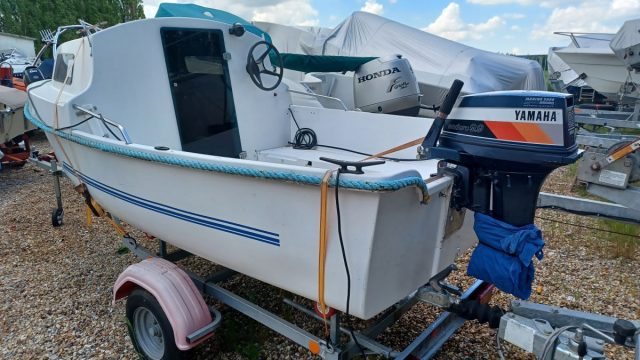2-BATEAU-CABINE-ROCCA-BOSCO-OCCASION-VIKING-NAUTIK.jpg