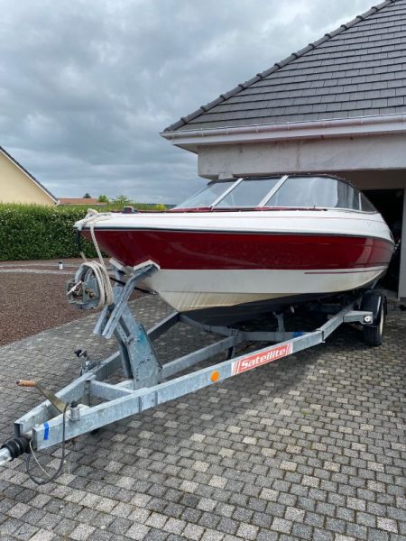 2-BATEAU-OPEN-BAYLINER-1850-CAPRI-SS-BOWRIDER-A-VENDRE-OCCASION-FRANCE-WWW.VIKING-NAUTIK.COM_.jpg