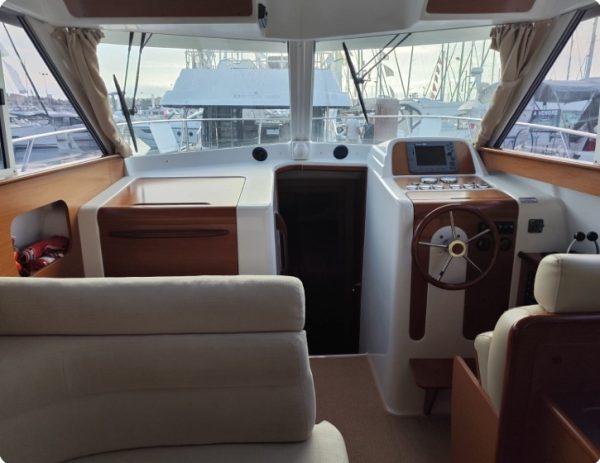 2-BENETEAU-ANTARES-10.80-A-VENDRE-OCCASION-FRANCE-WWW.VIKING-NAUTIK.COM_.jpg