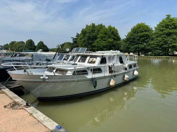2-VEDETTE-HOLLANDAISE-A-VENDRE-TOULOUSE-WWW.VIKING-NAUTIK.COM_.jpg
