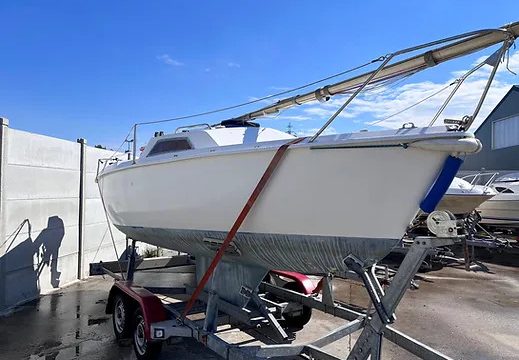 2-VOILIER-JOUET-18-A-VENDRE-VIKING-NAUTIK.jpg