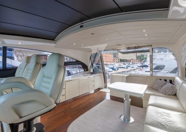 2-YACHT-PERSHING-62-A-VENDRE-OCCASION-FRANCE-WWW.VIKING-NAUTIK.COM_.jpg