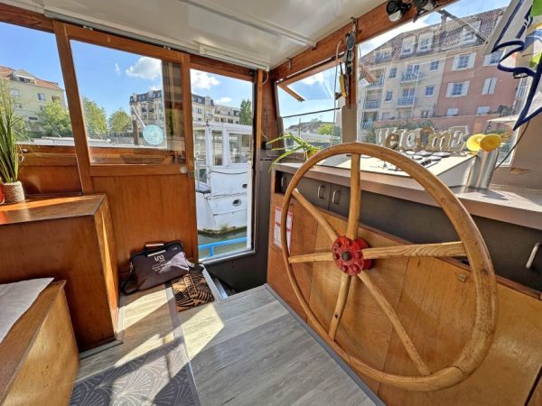 2A-PENICHE-KLIPPER-FLUVIAL-HABITABLE-A-VENDRE-OCCASION-EN-FRANCE-WWW.VIKING-NAUTIK.COM_.jpg