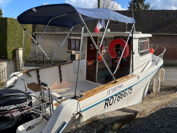 3-BATEAU-PECHE-PROMENADE-OCQUETEAU-ESPACE-610-FISH-OCCASION-A-VENDRE-WWW.VIKING-NAUTIK.COM_.jpg