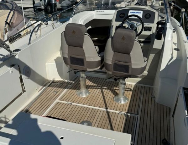 3-CAP-CAMARAT-7.5-WA-A-VENDRE-OCCASION-FRANCE-WWW.VIKING-NAUTIK.COM_.jpg
