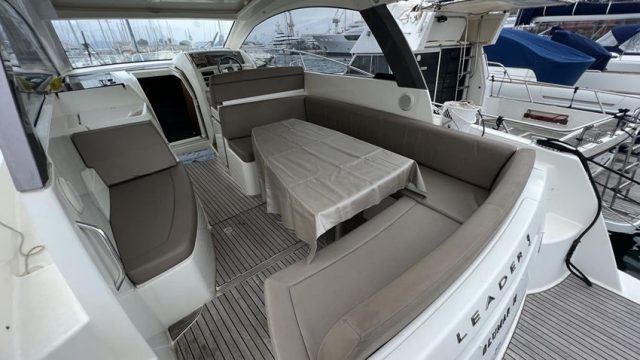 3-JEANNEAU-LEADER-9-A-VENDRE-OCCASION-FRANCE-WWW.VIKING-NAUTIK.COM_.jpg