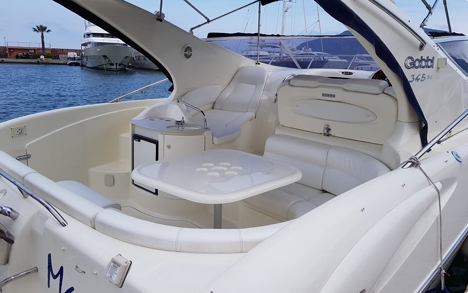 3-VEDETTE-GOBBI-345-SC-A-VENDRE-OCCASION-FRANCE-WWW.VIKING-NAUTIK.COM_.jpg