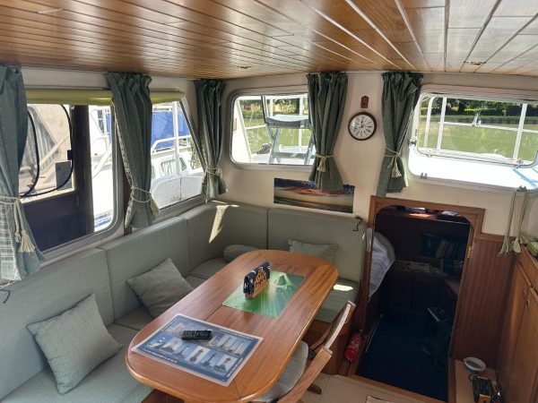 3-VEDETTE-HOLLANDAISE-A-VENDRE-A-TOULOUSE-WWW.VIKING-NAUTIK.COM_.jpg