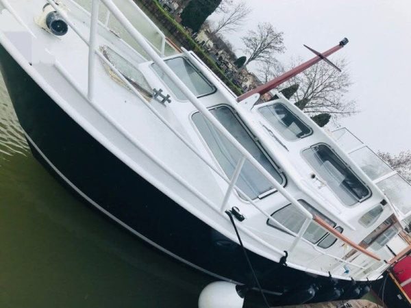 3-VEDETTE-HOLLANDAISE-BATEAU-FLUVIAL-HABITABLE-OCCASION-A-VENDRE-FRANCE-WWW.VIKING-NAUTIK.COM_-rotated-1.jpg