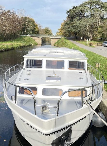 3-VEDETTE-HOLLANDAISE-FLUVIAL-HABITABLE-A-VENDRE-EN-FRANCE-WWW.VIKING-NAUTIK.COM_.jpg