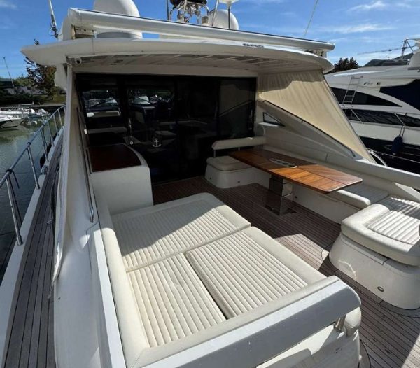 3-YACHT-PRINCESS-V65-SPORT-YACHT-A-VENDRE-OCCASION-FRANCE-WWW.VIKING-NAUTIK.COM_.jpg