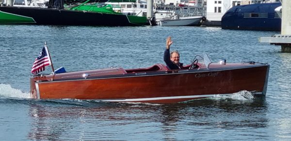 4-BATEAU-COLLECTION-CHRIS-CRAFT-A-VENDRE-VIKING-NAUTIK.jpg