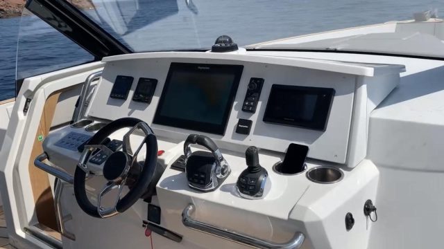 4-BATEAU-FJORD-42-OPEN-A-VENDRE-OCCASION-FRANCE-WWW.VIKING-NAUTIK.COM_.jpg