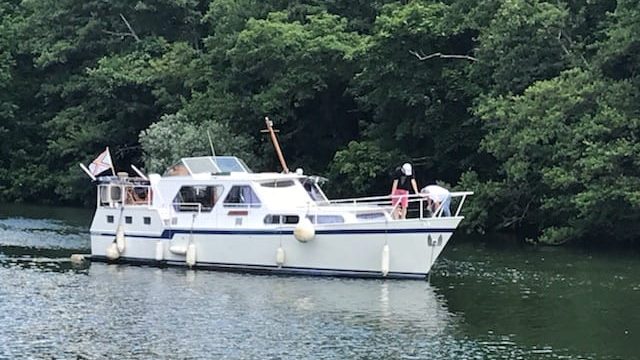 4-BATEAU-FLUVIAL-A-VENDRE-WWW.VIKING-NAUTIK.COM_.jpg