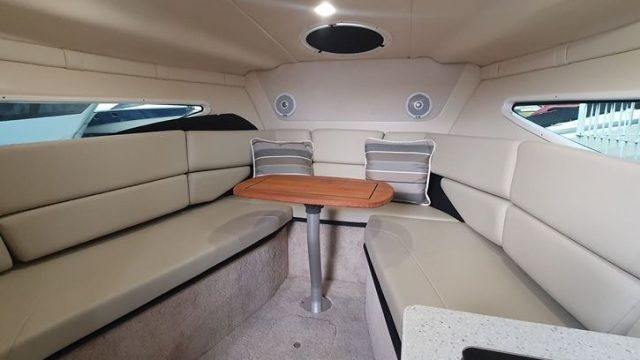 4-BATEAU-REGAL-26-EXPRESS-A-VENDRE-OCCASION-FRANCE-WWW.VIKING-NAUTIK.COM_.jpg