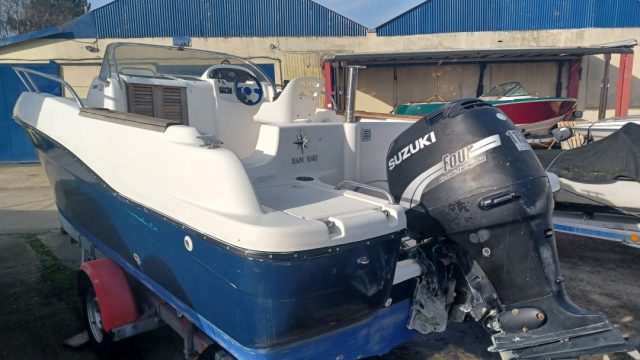 4-CAP-CAMARAT-625-WA-A-VENDRE-OCCASION-FRANCE-WWW.VIKING-NAUTIK.COM_.jpg