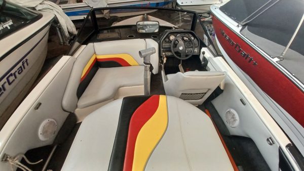 4-MALIBU-EURO-F3-OCCASION-A-VENDRE-WWW.VIKING-NAUTIK.COM_.jpg
