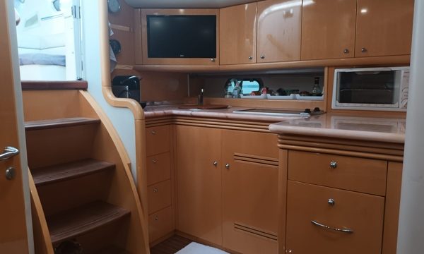 4-VEDETTE-AIRON-MARINE-388-A-VENDRE-OCCASION-FRANCE-WWW.VIKING-NAUTIK.COM_.jpg