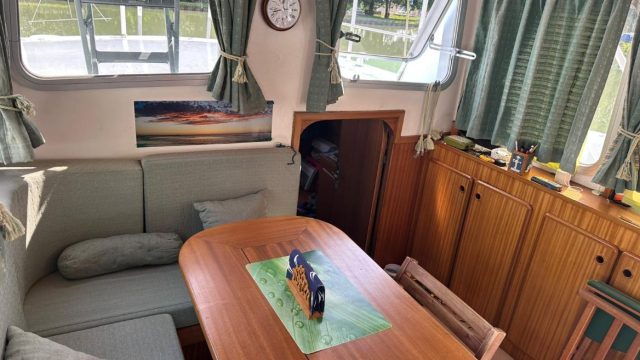 4-VEDETTE-HOLLANDAISE-A-VENDRE-A-TOULOUSE-WWW.VIKING-NAUTIK.COM_.jpg