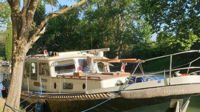4-VEDETTE-HOLLANDAISE-A-VENDRE-WWW.VIKING-NAUTIK.COM_-1-1.jpg